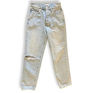 Betro Simone Anthro Light Wash High Waisted Distressed Mom Jeans Size 26